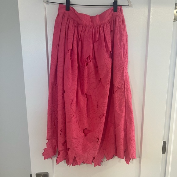 H&M Pink Leaf-Patterned Skirt - Picture 2 of 3